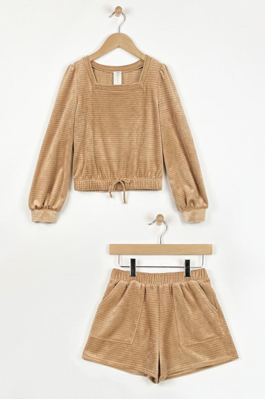 Heart and Arrow - Long Sleeve Square Neck Shorts Set in Camel
