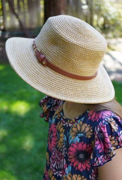 Faux Leather Band Straw Panama Sun Hat In Natural